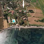 Otel Tirrena Bike & Country 3*