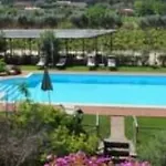 Tirrena Bike & Country Otel 3*