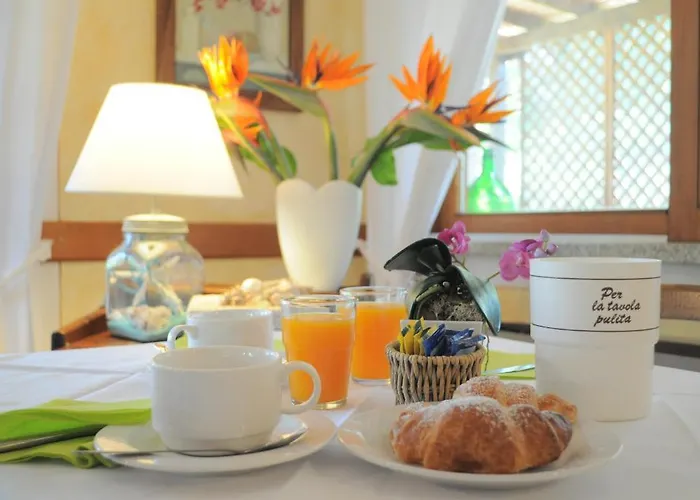 Tirrena Bike & Country Szálloda