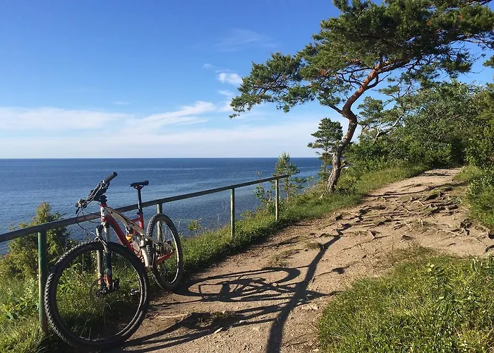 Tirrena Bike & Country Szálloda