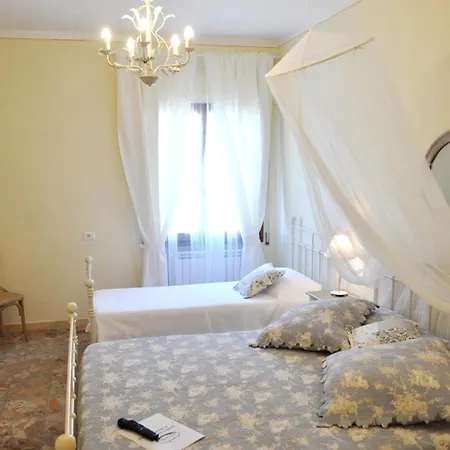 Tirrena Bike & Country Hotel