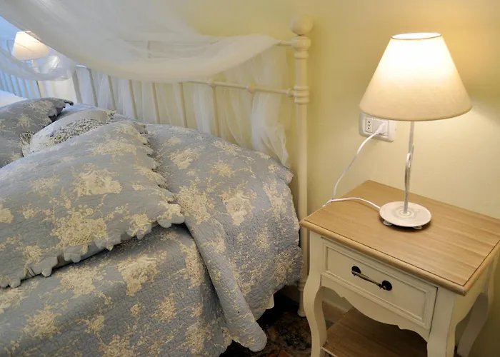 Tirrena Bike & Country מלון פורטופראיו