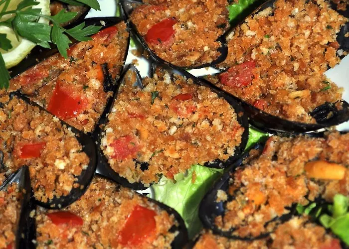 מלון Tirrena Bike & Country 3*